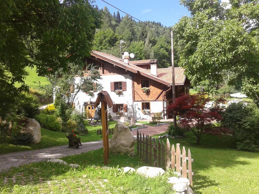 Maso Pin Bed & Breakfast Madonna di Campiglio Exterior photo