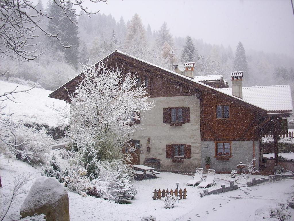 Maso Pin Bed & Breakfast Madonna di Campiglio Exterior photo